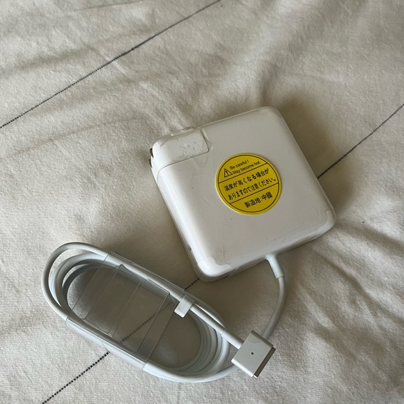 Apple Computer charger cord - Picture 1 of 2